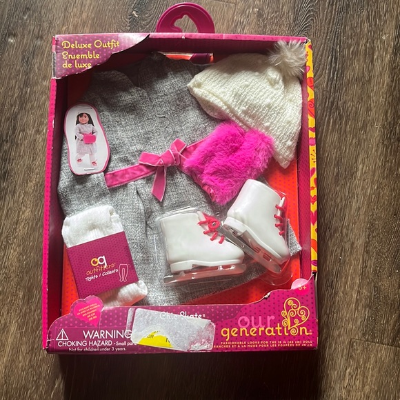*SOLD* Our Generation Chic Skate Deluxe Outfit for Dolls - Picture 1 of 3